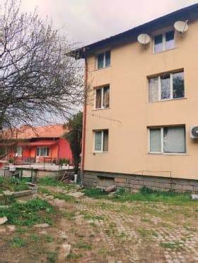 Продава КЪЩА град София, с. Владая 360 000 € 704 098.80 лв.