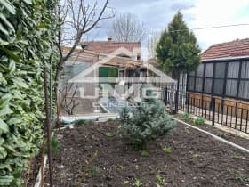 Продава КЪЩА град София, с. Волуяк 248 000 € 485 045.84 лв.