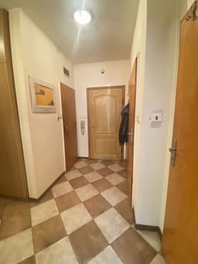Продава 3-СТАЕН град София, Кръстова вада 340 000 € 664 982.20 лв.