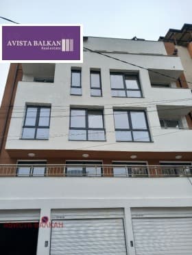 Продава 3-СТАЕН град София, Банишора 325 000 € 635 644.75 лв.