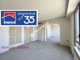Продава 2-СТАЕН град София, Карпузица 140 000 € 273 816.20 лв.