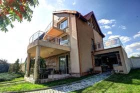 Продава КЪЩА град София, с. Волуяк 750 000 € 1 466 872.50 лв.