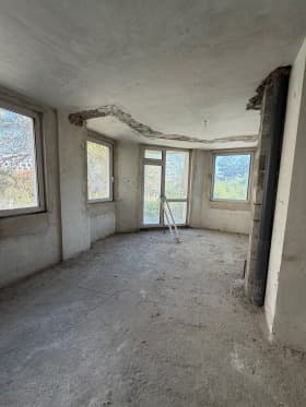 Продава 3-СТАЕН град София, Стрелбище 290 000 € 567 190.70 лв.