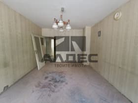 Продава 3-СТАЕН град София, Медицинска академия 289 900 € 566 995.12 лв.