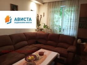 Продава 3-СТАЕН град София, Лагера 320 000 € 625 865.60 лв.