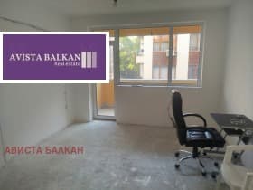 Продава 3-СТАЕН град София, Белите брези 199 999 € 391 164.04 лв.