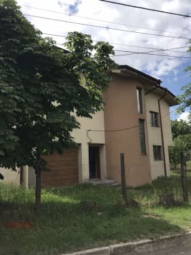 Продава КЪЩА град София, с. Волуяк 419 999 € 821 446.64 лв.