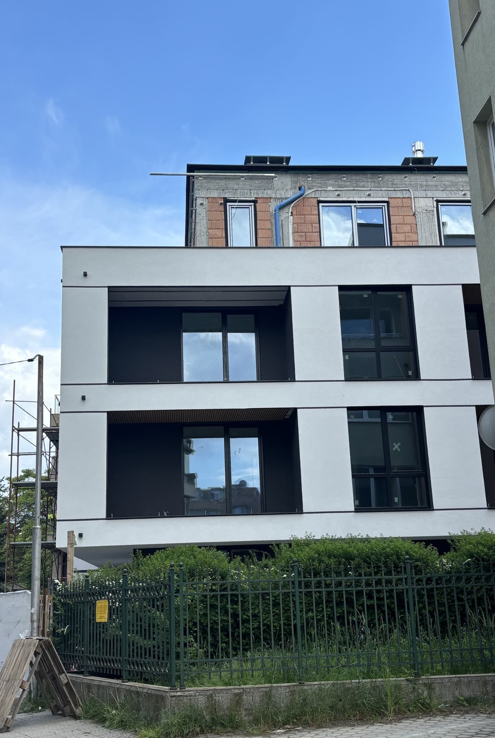 399 000 € 780 376.17 лв.,, Продава 3-СТАЕН, град София, Бъкстон