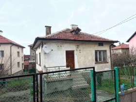 Продава КЪЩА град София, с. Лозен 250 000 € 488 957.50 лв.