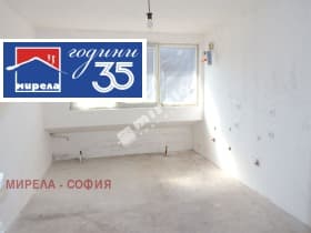 Продава 2-СТАЕН град София, Изток 159 990 € 312 913.24 лв.