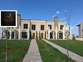 Продава КЪЩА град София, Драгалевци 650 000 € 1 271 289.50 лв.
