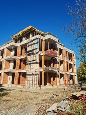 Продава 3-СТАЕН град София, Враждебна 318 600 € 623 127.44 лв.