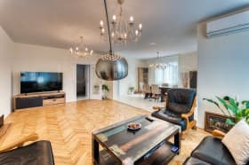 Продава 4-СТАЕН град София, Гоце Делчев 365 000 € 713 877.95 лв.