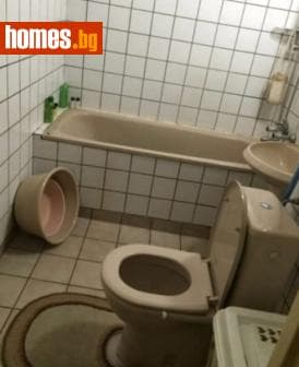 Двустаен, 65m²