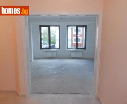 Тристаен, 168m²
