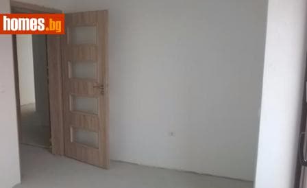 Четиристаен, 225m²