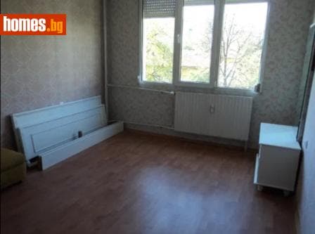 Тристаен, 91m²