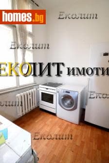 Тристаен, 80m²