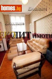 Тристаен, 80m²