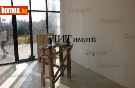 Двустаен, 102m²