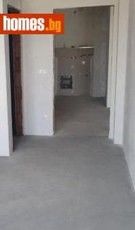 Тристаен, 158m²
