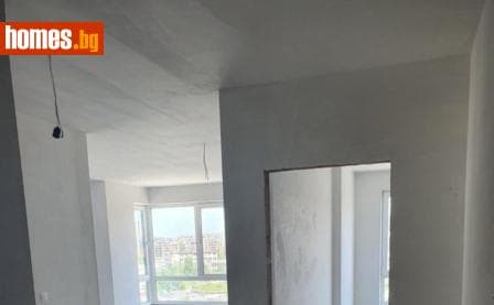 Тристаен, 158m²