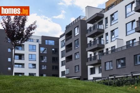 Тристаен, 158m²