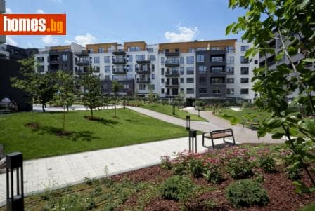 Тристаен, 158m²
