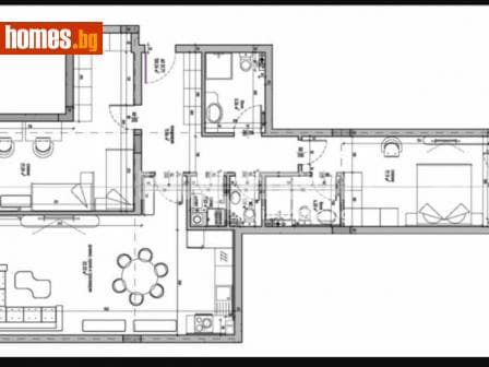 Тристаен, 151m²