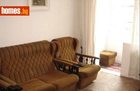 Двустаен, 84m²