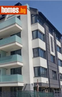 Тристаен, 135m²
