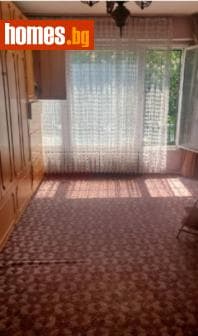 Тристаен, 88m²
