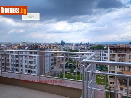 Тристаен, 101m²
