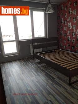 Тристаен, 101m²