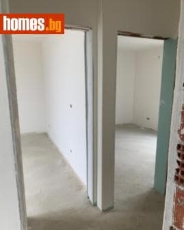 Тристаен, 160m²
