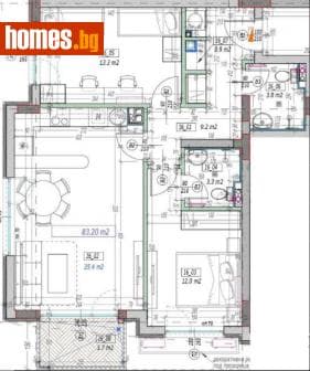 Тристаен, 101m²