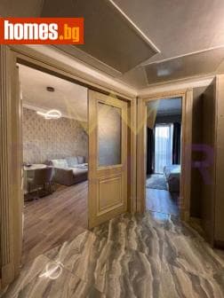Двустаен, 72m²