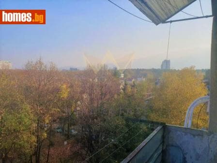 Тристаен, 100m²