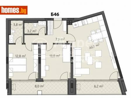 Тристаен, 123m²