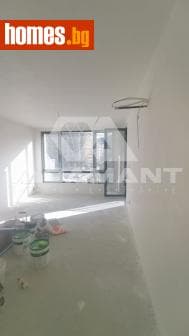Тристаен, 127m²