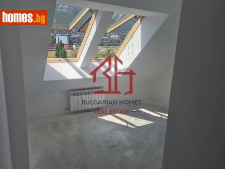 Тристаен, 180m²