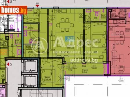 Тристаен, 120m²