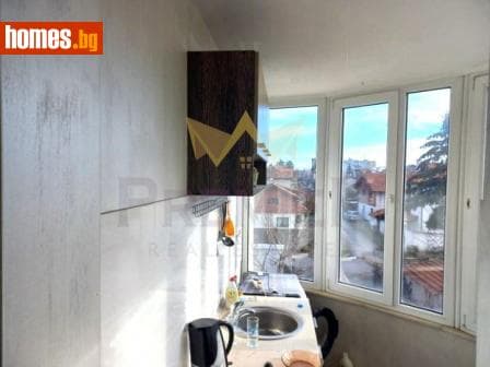 Двустаен, 67m²