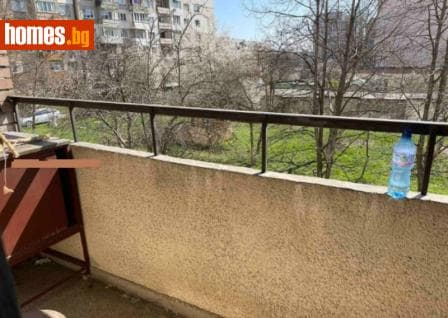Двустаен, 71m²
