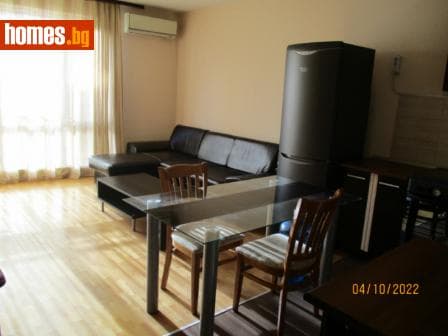 Двустаен, 70m²