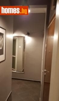Тристаен, 100m²