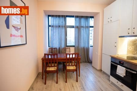 Двустаен, 70m²