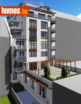 Тристаен, 226m²