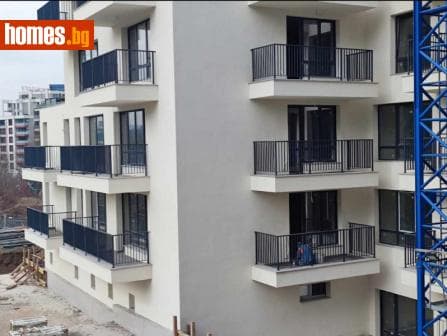 Двустаен, 93m²