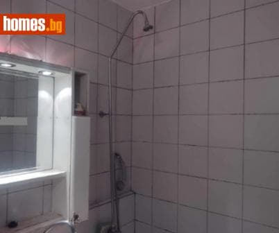 Двустаен, 67m²